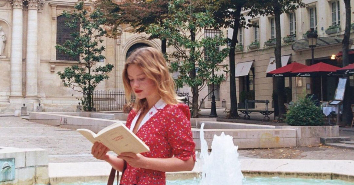 秋季來臨容易心累？10句療癒英文語錄。（圖／Instagram@camilleyolaine）