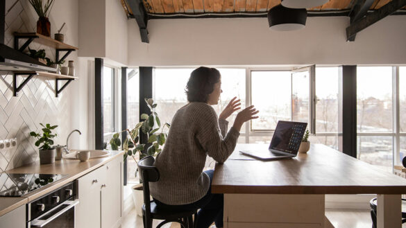 Floodlight Thinking, talking, meeting