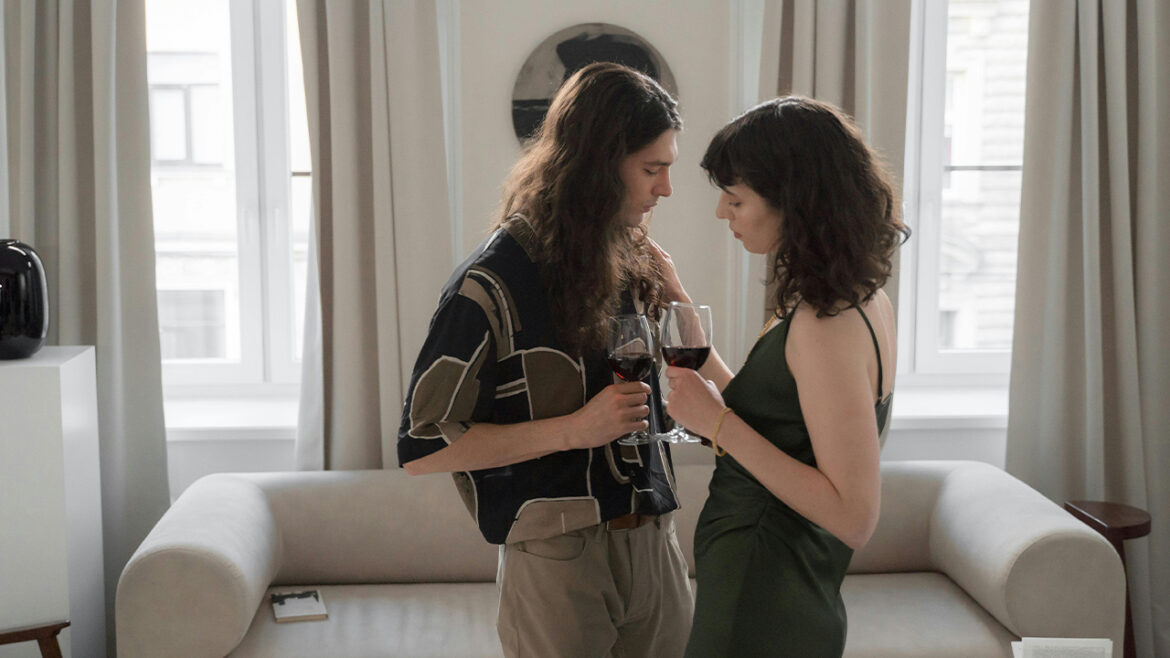 當 J 人和 P 人相愛會發生什麼事？（圖／pexels）