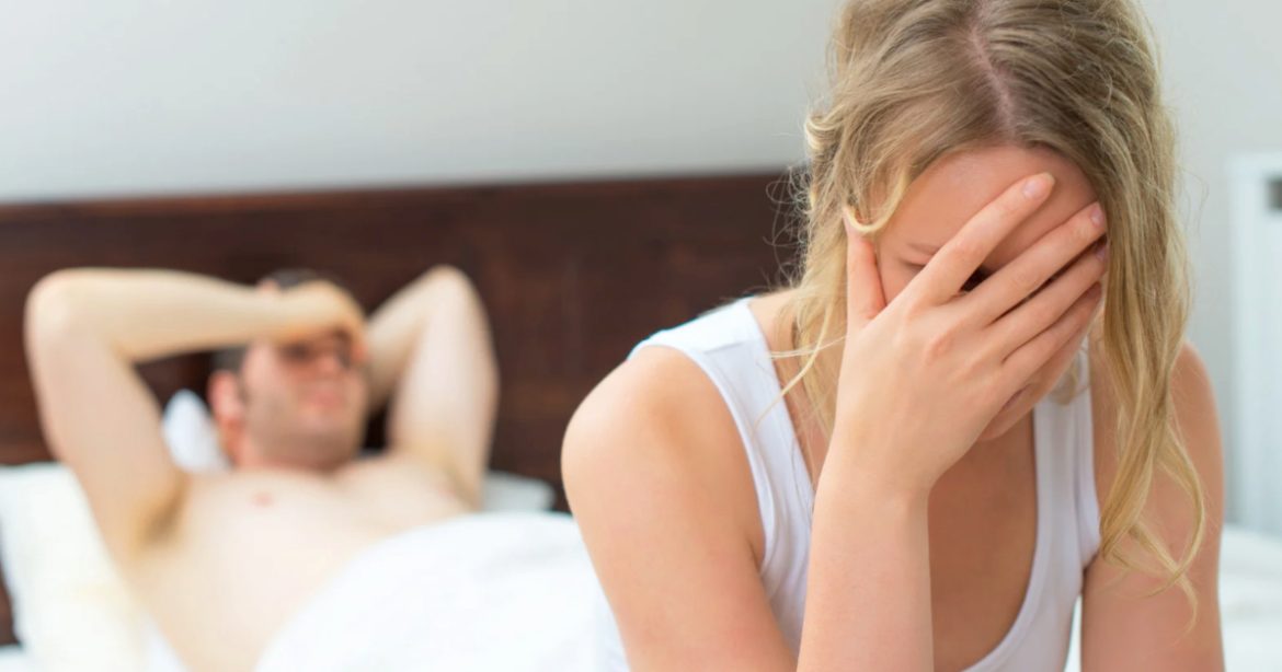 74524 伴侶寧願自慰也不想愛愛,可能與「性偏好」有關嗎?(圖:Canva)