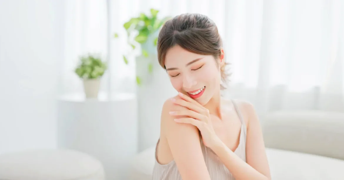 夏日美白必備！營養師教你遠離 4 類感光食物，告別曬黑困擾（圖：canva）