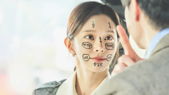 一起探索多面的自我。（圖／tvN，《離婚保險》劇照）