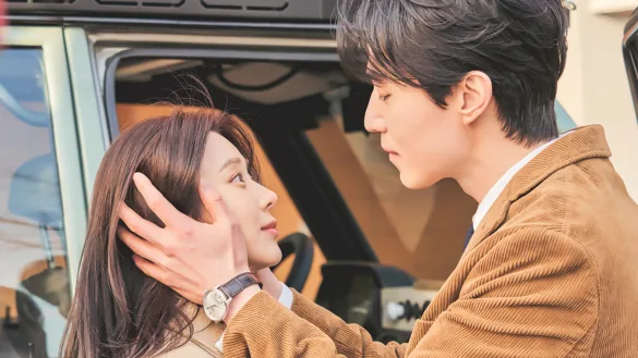 尋找與自己心靈碰撞的那個人。（圖／tvN，《離婚保險眼》劇照）