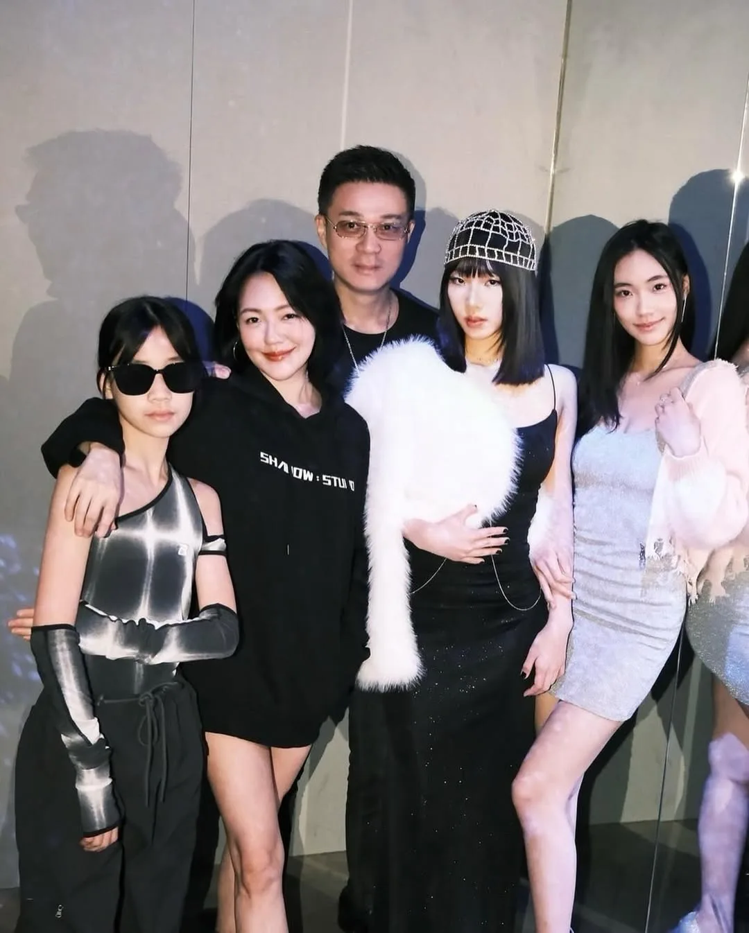 SaveClip 小 S 有三個寶貝閨女。(圖/Instagram @elephantdee)
