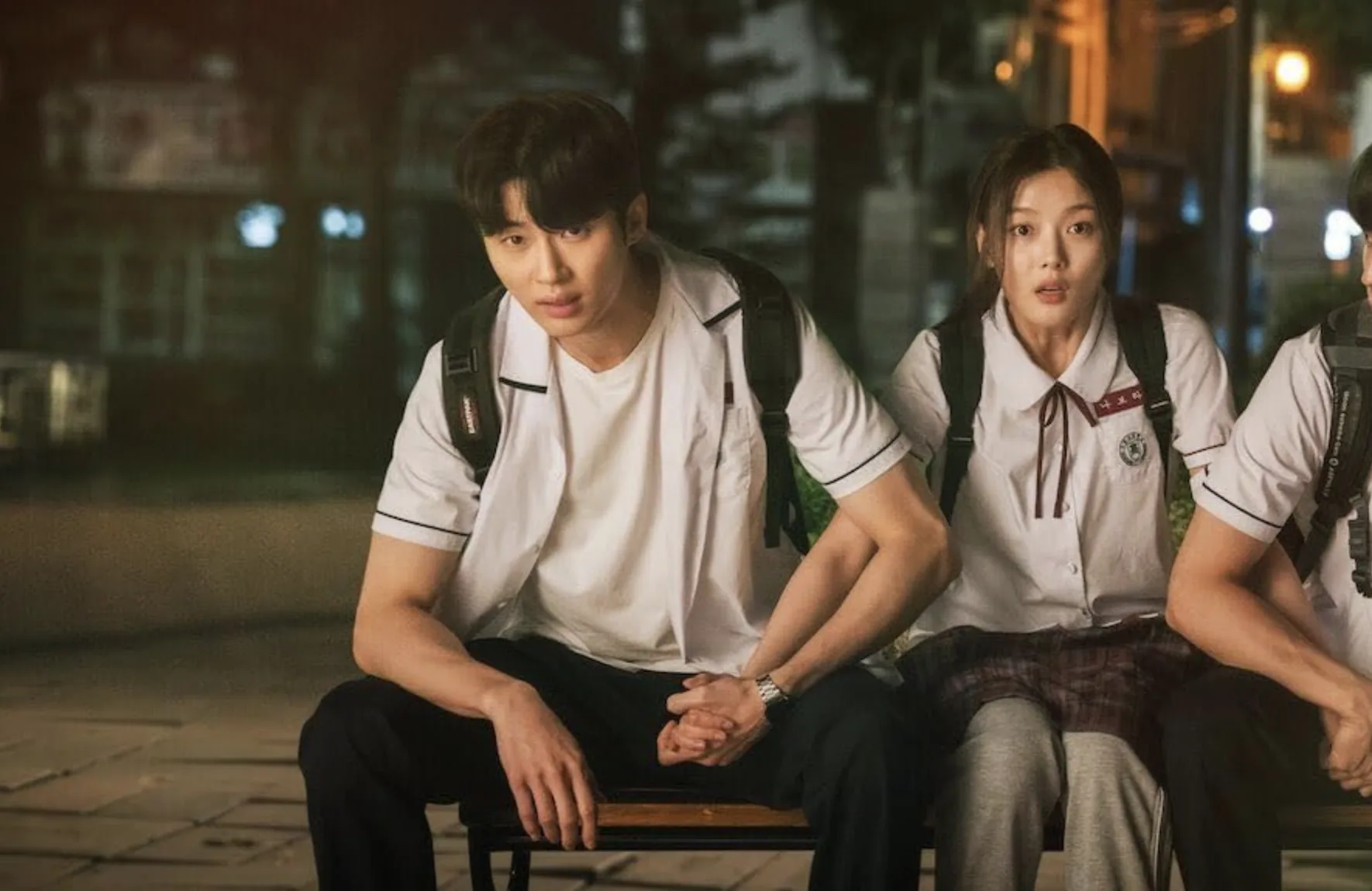 kr1 《20 世紀少女》2022 年公開之初立即成為 Netflix 收視第一。(圖:《20 世紀少女》劇照)