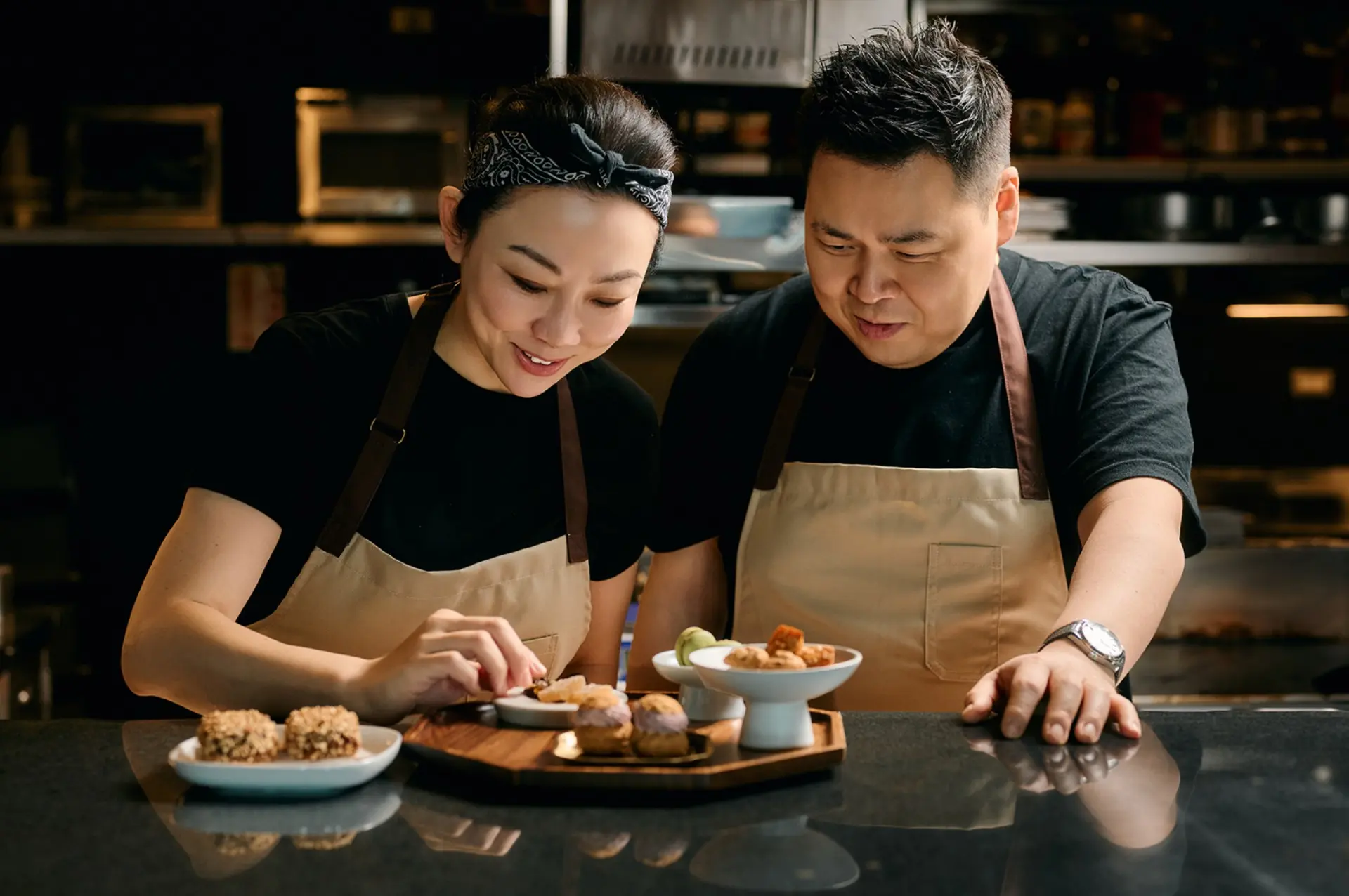 4879 左起為 Chef Cathy & Chef Han(圖:boon 現代韓式料理)