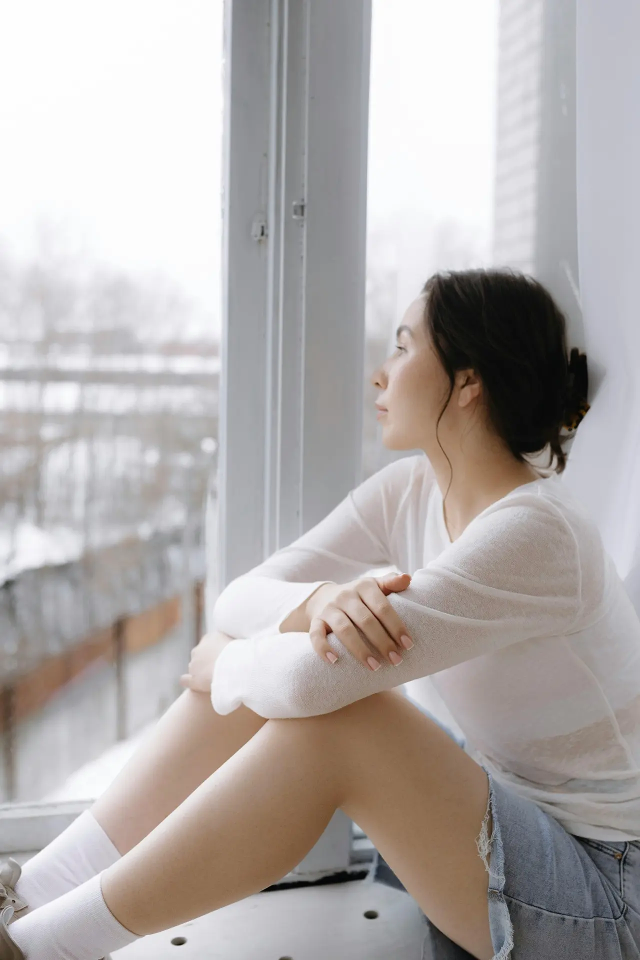 pexels-matvalina-30837230 忙裡偷閒的練習:每天給自己半小時「微自由時間」。(圖/Pexels)