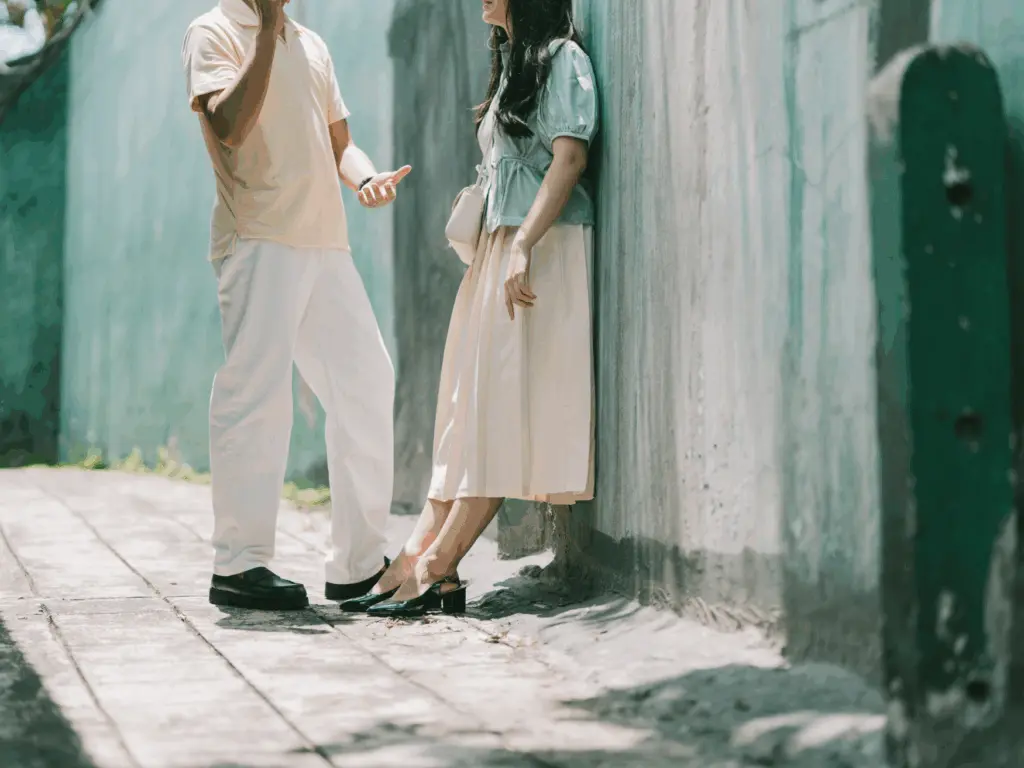 約會專家觀察,Z 世代的親密關係更在意真實與節奏。即使關係尚未定義,也願意用誠意相處。(圖片來源:Canva)